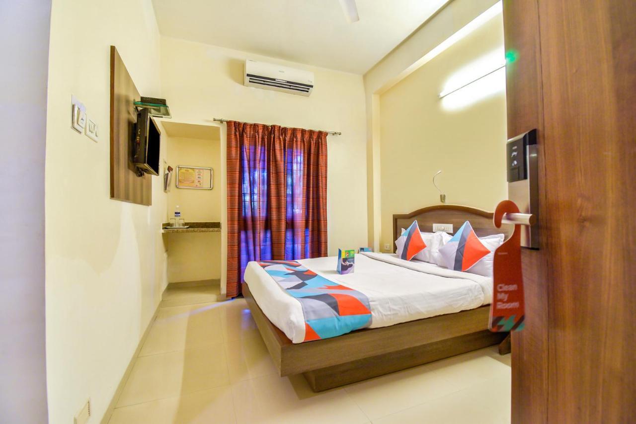Hotel Ashiyana Пюн Екстериор снимка